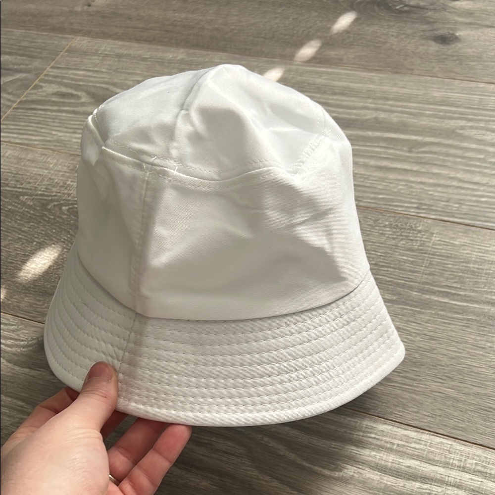 White Bucket Hat